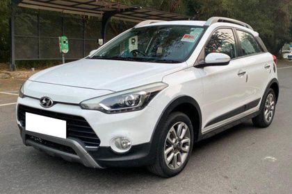 71 Used Hyundai i20 in Kot Kapura