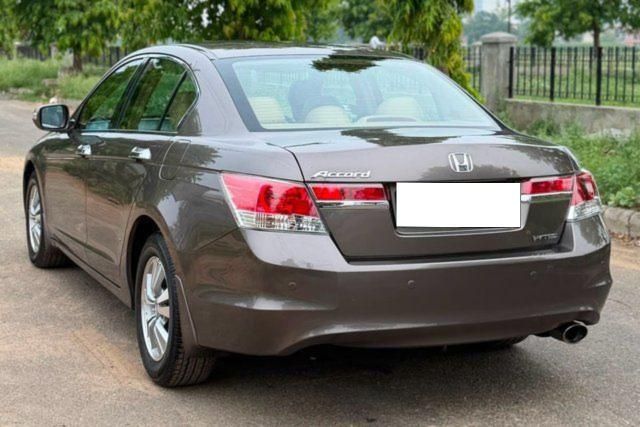 Honda New Accord 2.4 Elegance A/T Second-hand 2011 Honda New Accord 2.4 Elegance A/T for sale in Mohali