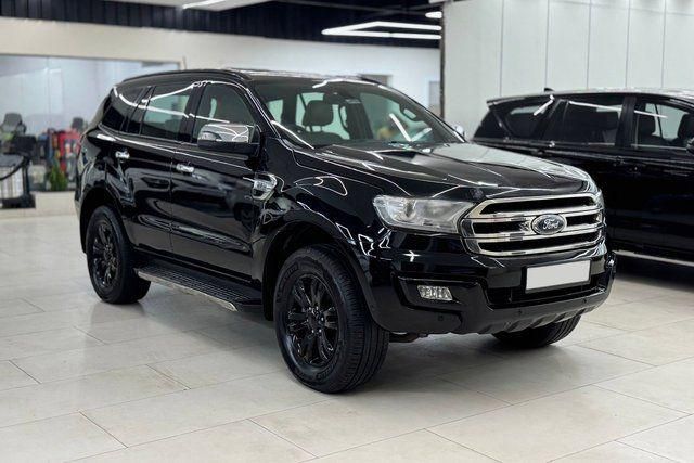 Second-hand 2017 Ford Endeavour 3.2 Titanium AT 4X4 for sale in Hyderabad