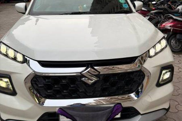 Maruti Suzuki Grand Vitara Zeta CNG 2 Airbag Second-hand 2023 Maruti Suzuki Grand Vitara Zeta CNG 2 Airbag for sale in Greater Noida