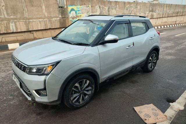 Second-hand 2021 Mahindra XUV300 W8 Option BSVI for sale in New Delhi