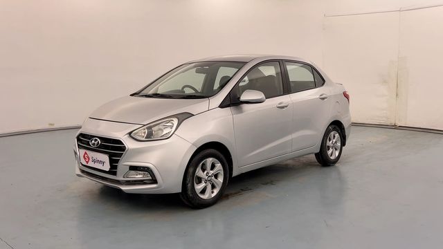 Second-hand 2018 Hyundai Xcent Petrol for sale in Lucknow