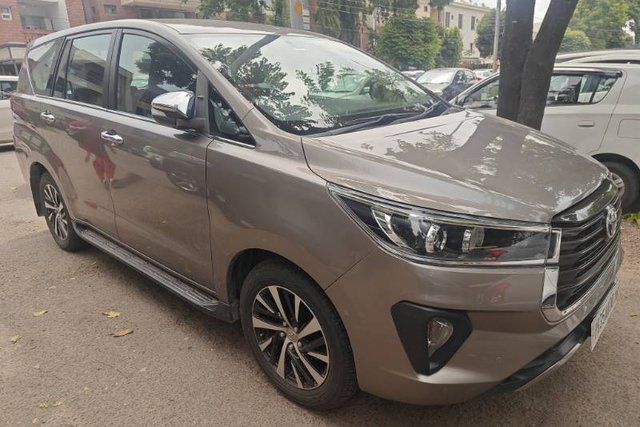 Second-hand 2022 Toyota Innova Crysta 2.4 GX 7 STR AT for sale in Mohali