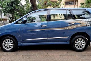 Used 2.5 Z Diesel 7 Seater BS IV