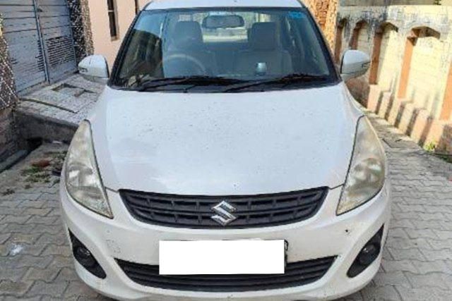 Maruti Suzuki Swift Dzire ZXI Second-hand 2013 Maruti Suzuki Swift Dzire ZXI for sale in Ambala