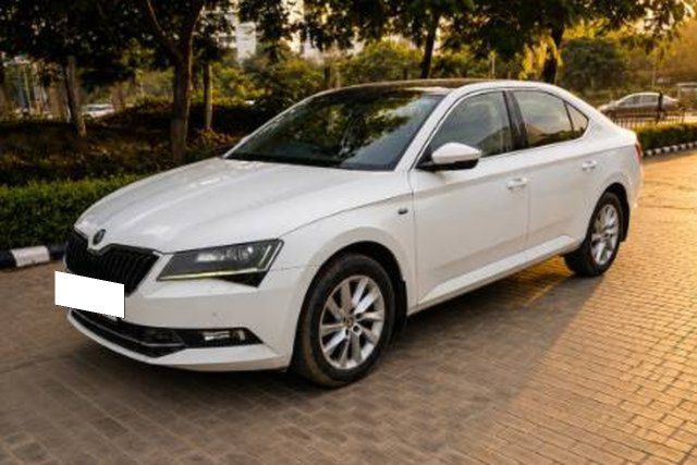 Second-hand 2017 Skoda Superb Style 1.8 TSI MT for sale in Gurgaon