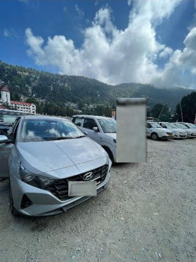 Hyundai i20 Asta Second-hand 2023 Hyundai i20 Asta for sale in Noida