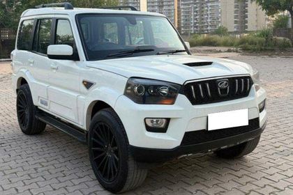 Used S10 7 Seater 2WD