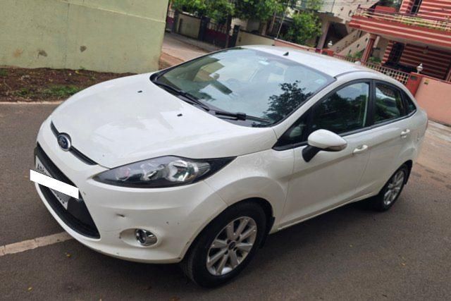 Ford Fiesta 1.5 TDCi Titanium Second-hand 2014 Ford Fiesta 1.5 TDCi Titanium for sale in East Godavari