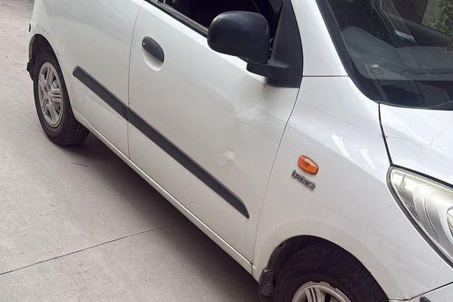 Second-hand 2015 Hyundai i10 Magna 1.1L for sale in New Delhi
