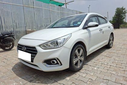 Used CRDi 1.6 AT SX Plus