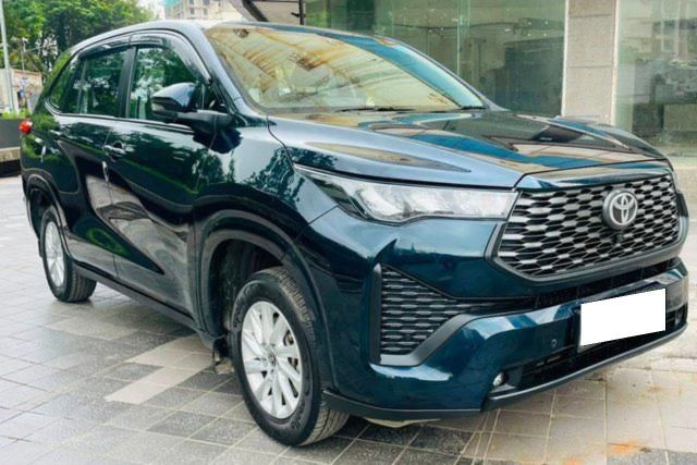 Toyota Innova Hycross GX (O) 8STR Second-hand 2025 Toyota Innova Hycross GX (O) 8STR for sale in Mumbai