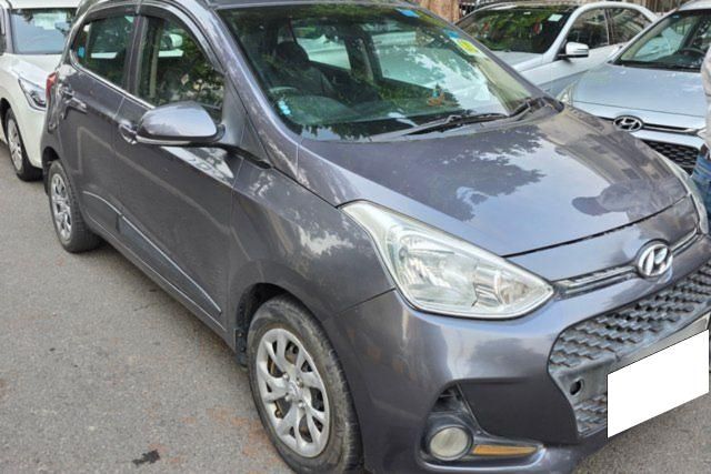 Second-hand 2018 Hyundai Grand i10 1.2 Kappa Sportz BSIV for sale in New Delhi