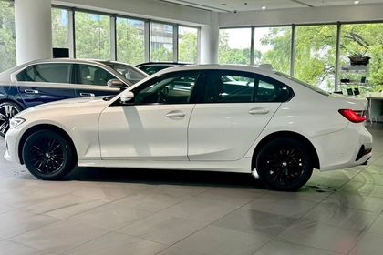 Used 320d Luxury Line