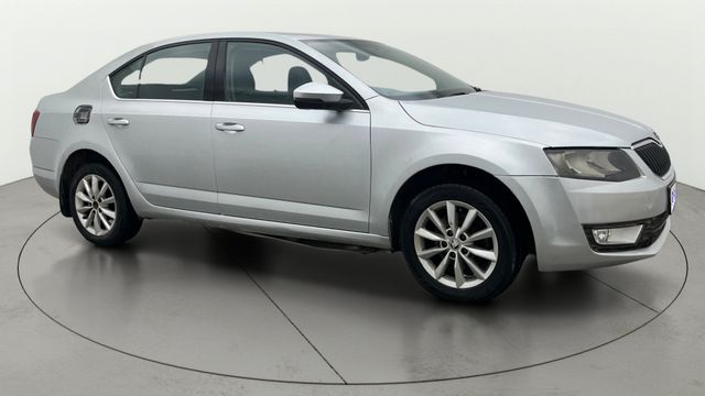 Second-hand 2015 Skoda Octavia Ambition 1.4 TSI MT for sale in Bangalore
