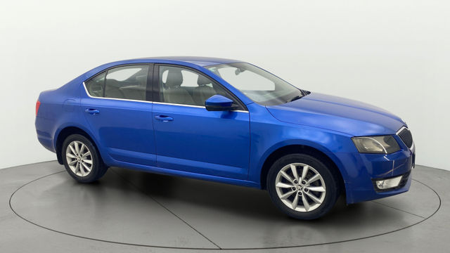 Skoda Octavia Ambition 2.0 TDI AT Second-hand 2014 Skoda Octavia Ambition 2.0 TDI AT for sale in Bangalore