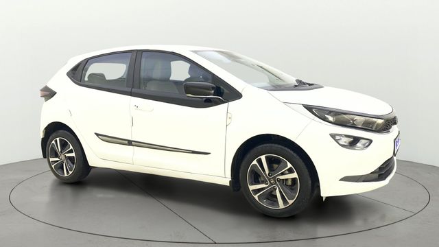Tata Altroz XZ CNG Second-hand 2024 Tata Altroz XZ CNG for sale in Ahmedabad