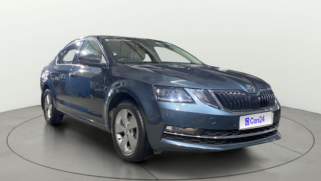 Second-hand 2019 Skoda Octavia 2.0 TDI AT Style for sale in Kolkata