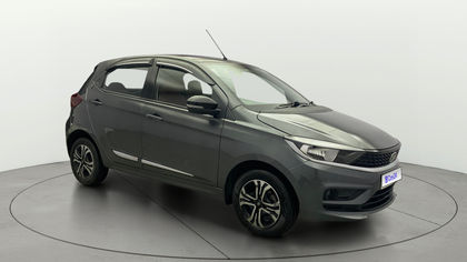 22 Used Tata Tiago
