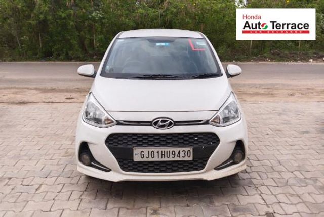 Second-hand 2018 Hyundai Grand i10 1.2 Kappa Asta for sale in Ahmedabad