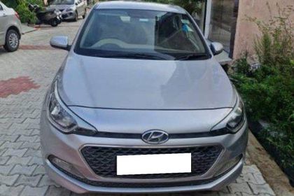 299 Used Hyundai i20 in Meerut