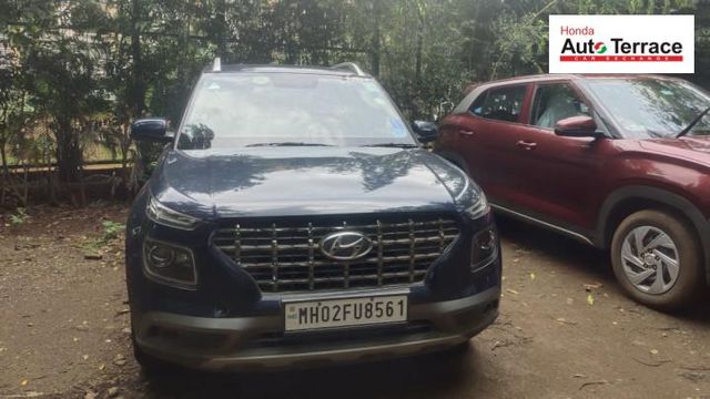 Second-hand 2019 Hyundai Venue SX Turbo for sale in Mumbai