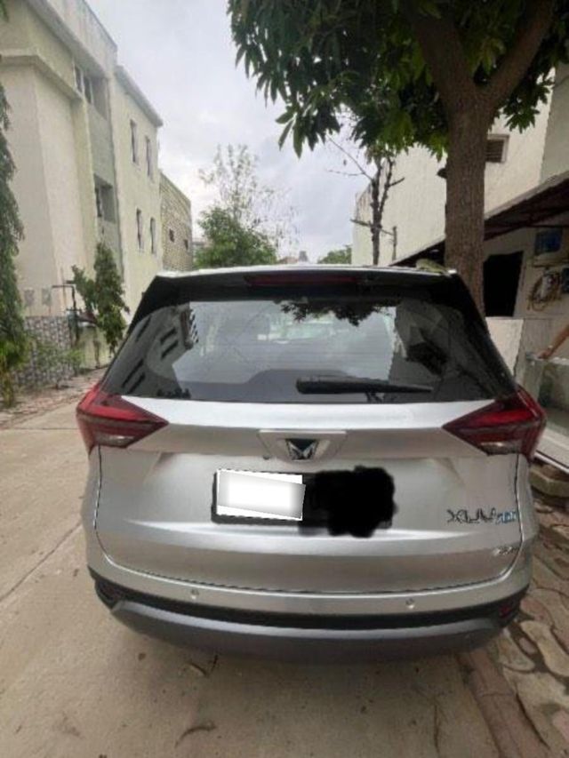 Mahindra XUV700 AX5 Diesel AT BSVI Second-hand 2022 Mahindra XUV700 AX5 Diesel AT BSVI for sale in Ahmedabad