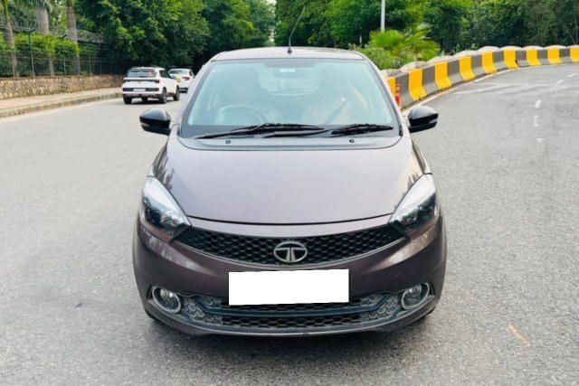 Second-hand 2019 Tata Tiago 1.2 Revotron XZ Plus for sale in New Delhi
