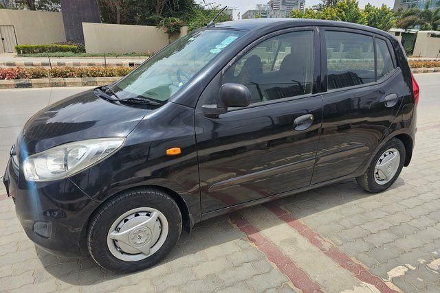 Second-hand 2013 Hyundai i10 Era for sale in Bangalore