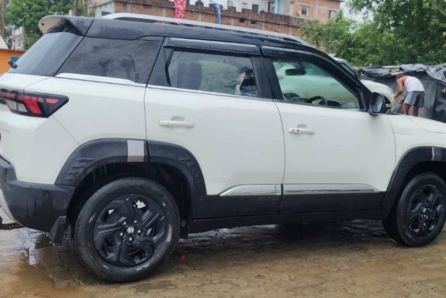Maruti Suzuki Brezza Zxi CNG Second-hand 2024 Maruti Suzuki Brezza Zxi CNG for sale in Patna