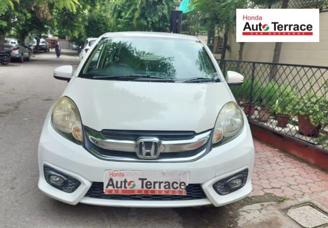 Honda Amaze VX CVT Petrol Second-hand 2017 Honda Amaze VX CVT Petrol for sale in Noida