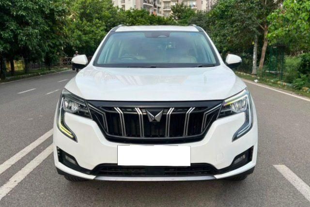 Second-hand 2022 Mahindra XUV700 AX7 AT Luxury Pack BSVI for sale in Noida