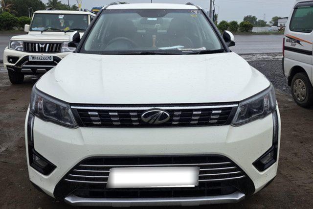 Mahindra XUV300 W8 AMT Optional Diesel BSVI Second-hand 2021 Mahindra XUV300 W8 AMT Optional Diesel BSVI for sale in Beed