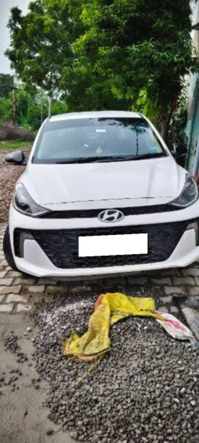 Second-hand 2023 Hyundai Aura SX CNG for sale in Bahadurgarh