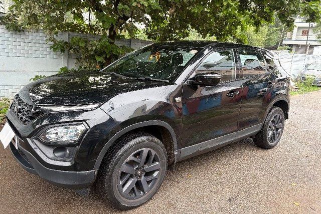Second-hand 2022 Tata Harrier XZA Plus (O) Dark Edition AT BSVI for sale in Hyderabad