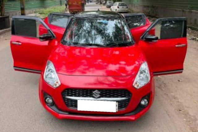 Second-hand 2018 Maruti Suzuki Swift AMT ZXI for sale in New Delhi