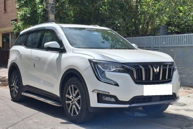 Mahindra XUV700 AX7L 7Str Diesel AT Second-hand 2024 Mahindra XUV700 AX7L 7Str Diesel AT for sale in Bangalore