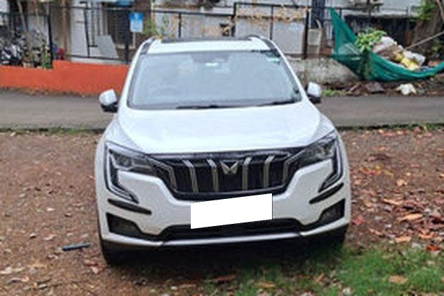 Second-hand 2025 Mahindra XUV700 AX7L 7Str Diesel AT for sale in Mumbai