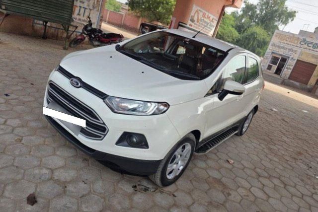 Second-hand 2015 Ford Ecosport 1.5 DV5 MT Trend for sale in Bikaner