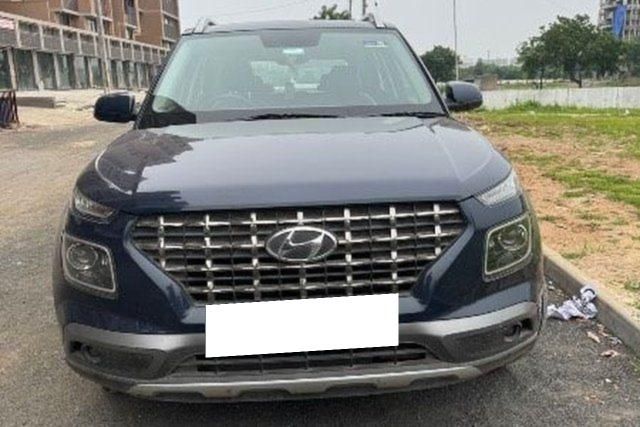 Hyundai Venue SX Turbo BSIV Second-hand 2019 Hyundai Venue SX Turbo BSIV for sale in Ahmedabad