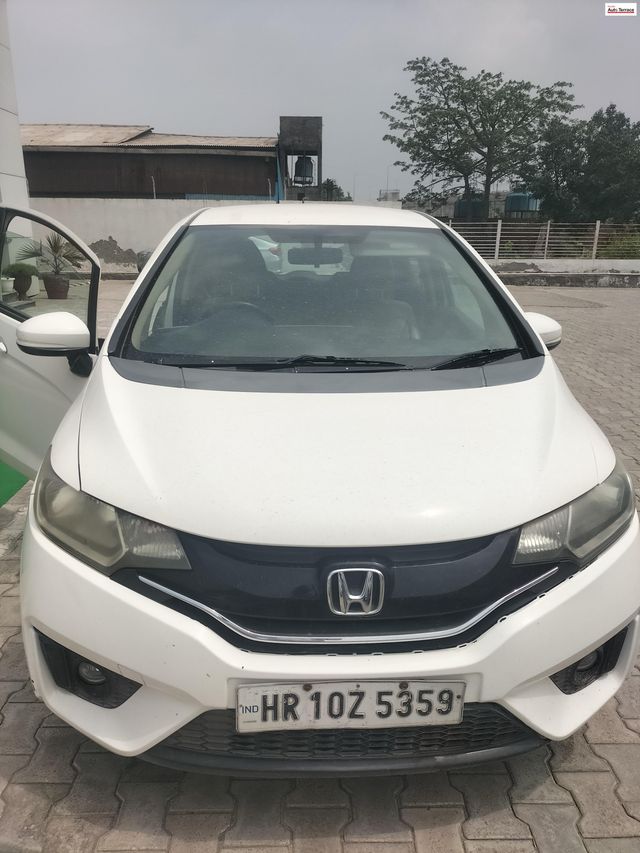 Second-hand 2015 Honda Jazz 1.5 SV i DTEC for sale in Sonipat