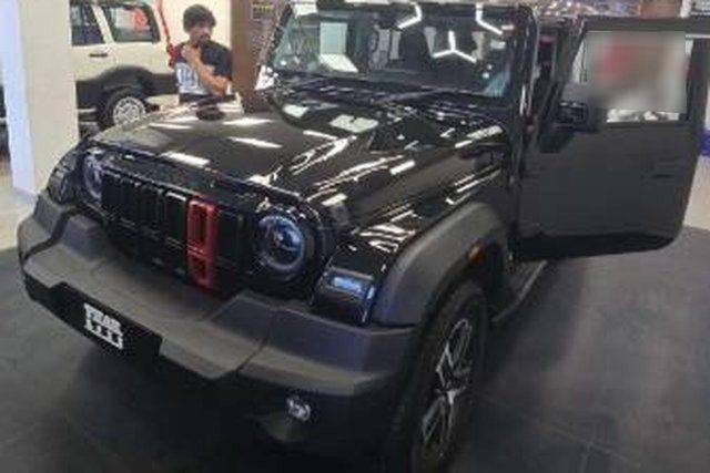 Second-hand 2026 Mahindra Thar ROXX MX1 RWD Diesel for sale in Faridabad