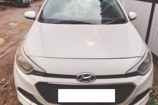 Second-hand 2018 Hyundai i20 Petrol Magna for sale in Nashik