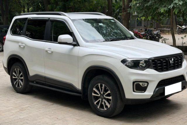 Mahindra Scorpio N Z2 Diesel BSVI Second-hand 2023 Mahindra Scorpio N Z2 Diesel BSVI for sale in New Delhi