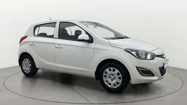 Second-hand 2013 Hyundai i20 Magna for sale in Bangalore