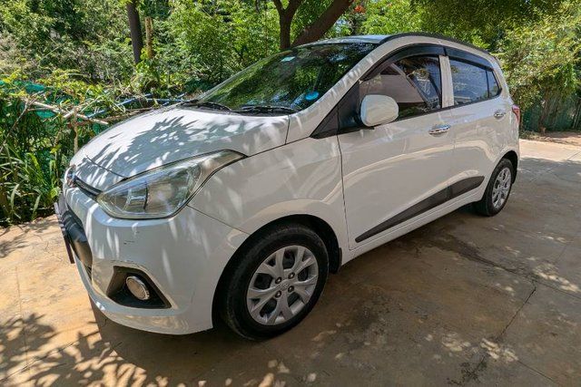 Second-hand 2014 Hyundai Grand i10 Sportz for sale in Coimbatore