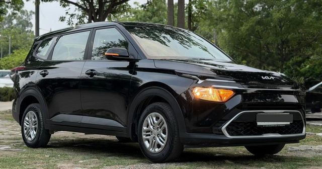Kia Carens Premium Opt Second-hand 2025 Kia Carens Premium Opt for sale in New Delhi