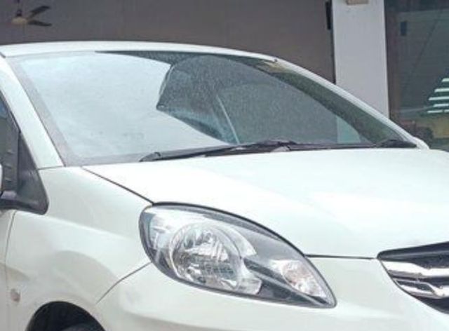 Honda Amaze S i-Dtech Second-hand 2014 Honda Amaze S i-Dtech for sale in Mumbai