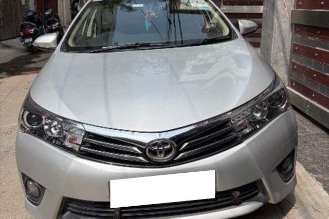 Second-hand 2015 Toyota Corolla Altis VL AT for sale in New Delhi