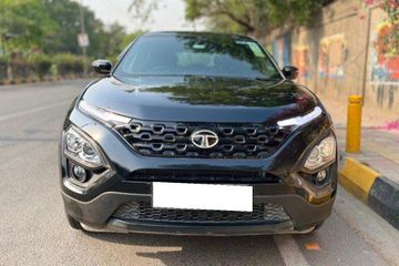 Used XZA Plus Dark Edition AT 2020-2022
